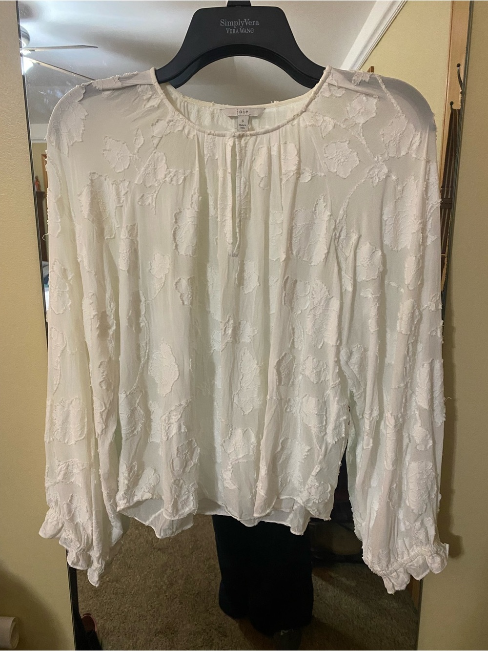 Joie White Textured Floral Peasant Blouse